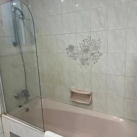 Apartment Onar *